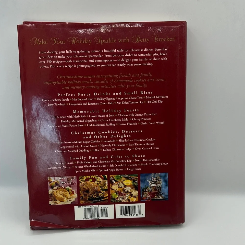 Betty Crocker Red and Gold Christmas Cookbook